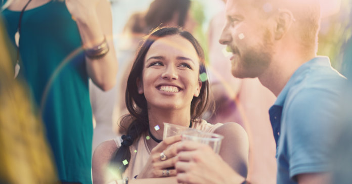 Quem ama não sente culpa. Mesmo quando o ser amado já tem outro alguém.