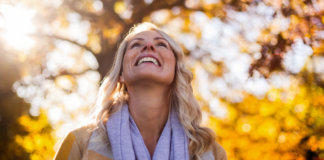 A gente é feito de pele e osso, mas também de remendos A gente é feito de pele e osso, mas também de remendos