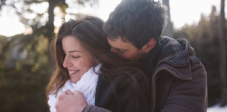 Mulheres são movidas a carinho, por que é tão difícil para homens entender?!