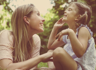 Os 15 princípios de Maria Montessori para educar crianças felizes