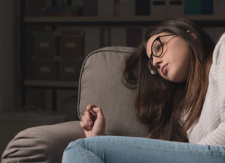 Uma estranha rebeldia de não querer mais sonhar.