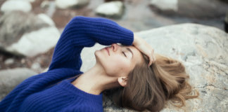 A perfeição é uma pedra cheia de pontas, prontas para nos ferir