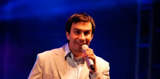 “Amor, que é amor, dura a vida inteira. Se não durou é porque nunca foi amor” – Padre Fabio de Melo “Amor, que é amor, dura a vida inteira. Se não durou é porque nunca foi amor” – Padre Fabio de Melo