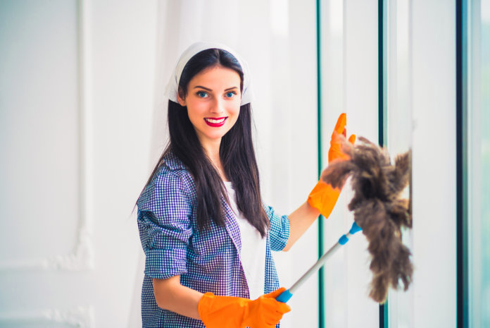 shutterstock_657422758 Ter um marido pode aumentar em 7 horas o trabalho doméstico de uma mulher