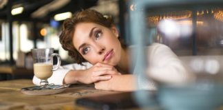 É preciso aprender a respeitar o silêncio do outro É preciso aprender a respeitar o silêncio do outro