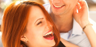 Alguns amores, ainda que breves,  deveriam ser chamados de ressurreição.