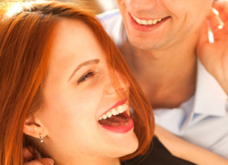 Alguns amores, ainda que breves,  deveriam ser chamados de ressurreição.