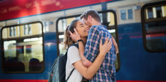 Aprenda a viver com algumas pessoas e a sobreviver sem outras