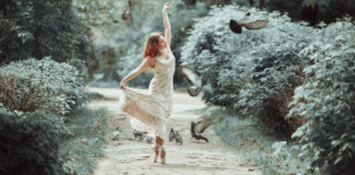 Não tenho tempo para odiar quem me odeia, prefiro amar quem me ama