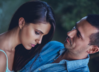 Não há romance paralelo que valha a pena.