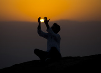 Um guerreiro que caminha na trilha do coração é capaz de enfrentar o desconhecido
