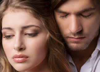 Se você é feliz fazendo algo que incomoda a quem você ama, vá amar outra pessoa.