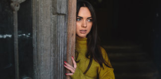 Só deixe entrar na sua vida quem tiver sido convidado Só deixe entrar na sua vida quem tiver sido convidado