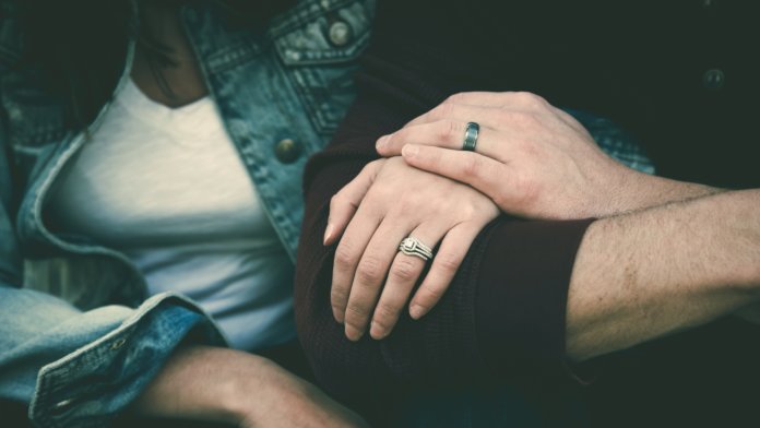 Ao casar-se certifique-se de que o escolhido entenda de companheirismo