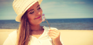 A sua ausência fez mais por mim do que a sua presença A sua ausência fez mais por mim do que a sua presença