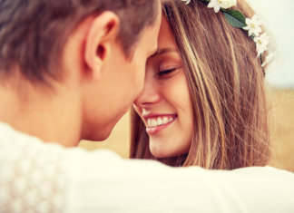 Uma atitude amorosa vale mais que mil palavras de amor.