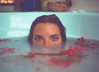 40 anos: hora de jogar os entulhos fora