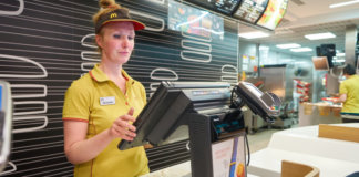 Trabalhar 4 anos no McDonald’s foi a melhor coisa que aconteceu na minha vida