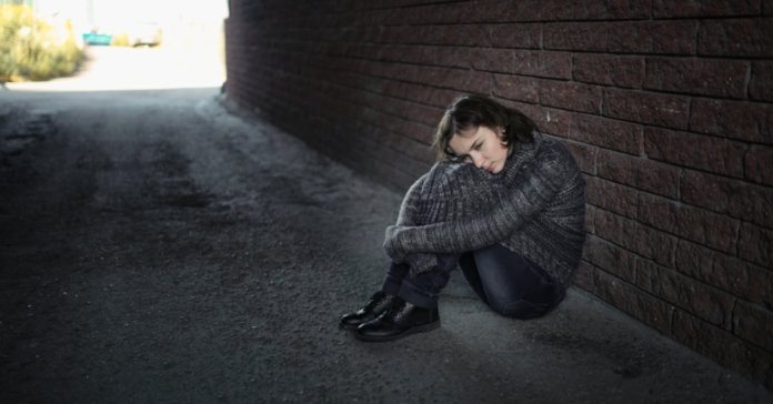 Tem coisas que a gente não faz por mal. Faz por carência.