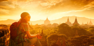 O melhor remédio para as dores da vida é viajar. Intercâmbio é curador.