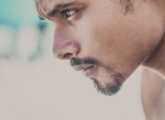 Aprendi a não bater de frente com quem só entende o que lhe convém