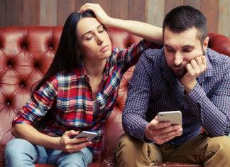 O mundo é redondo, mas há idiotas por todos os cantos