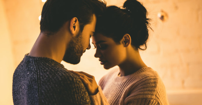 Design-sem-título-17 O amor é perfeito. As pessoas que amam, não.