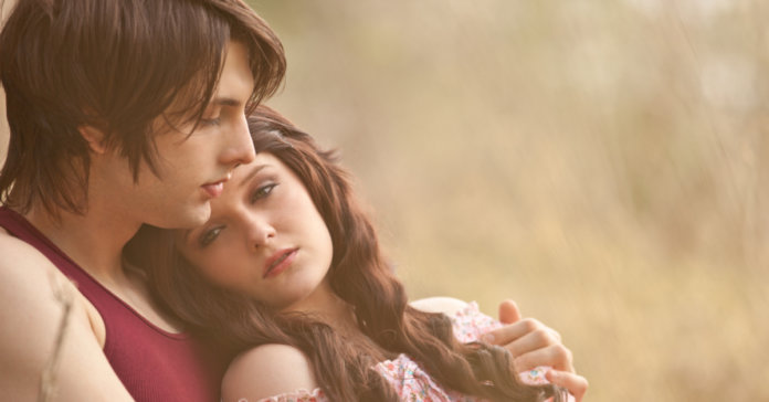 Design-sem-título-29 Sinto que alguns “eu te amo” podem sair não só da boca pra fora, como também do ego pra fora