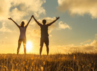 Não precisamos ser legais com todo mundo, mas devemos ser leais a quem amamos