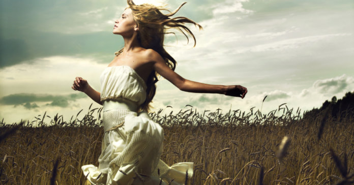 “Homem não teme mulher independente, mas teme mulher autônoma.”