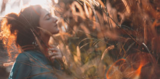 Essa moça é diferente Essa moça é diferente