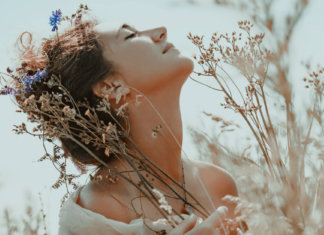 Vou mostrando como sou e vou sendo como posso*