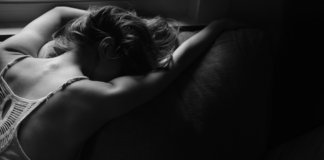 O amor deixa de valer a pena quando é preciso lutar por ele O amor deixa de valer a pena quando é preciso lutar por ele