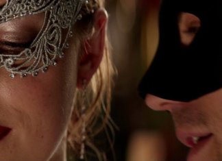 A vida é um baile de máscaras