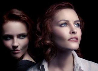 Infelizmente, algumas pessoas são verdadeiras nas suas costas, mas não na sua frente.