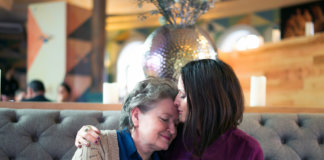 Quanto mais você conversar com sua mãe, mais ela viverá – diz pesquisa