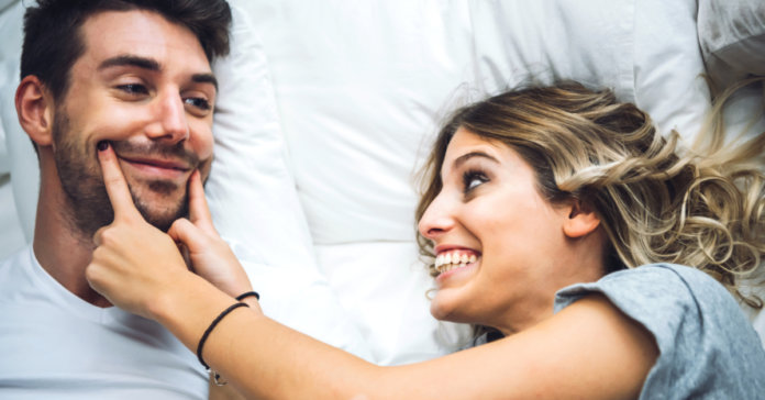 shutterstock_613852901 Gente perfeita me afasta. É a sua imperfeição que me atrai em você.