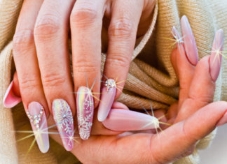 Eu aprendi uma lição com minhas unhas artificiais