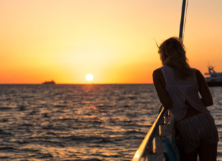 Se não me quis sob chuva, não apareça quando fizer sol