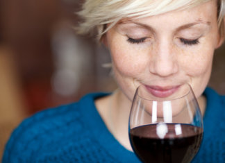 Troque gente chata por vinho