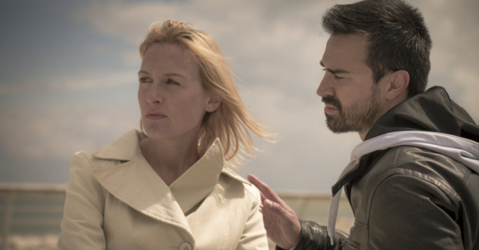 shutterstock_141433723 Silenciar, não dizer o que pensa, fere tanto quanto usar palavras ofensivas.