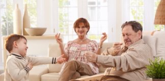 4 coisas que os avós fazem pelos netos melhor do que qualquer outro membro da família