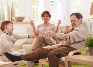 4 coisas que os avós fazem pelos netos melhor do que qualquer outro membro da família