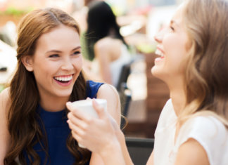 Ignorar as fofocas é uma das melhores formas de ser feliz.