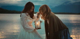 “Acender a luz do próximo não apaga a sua”