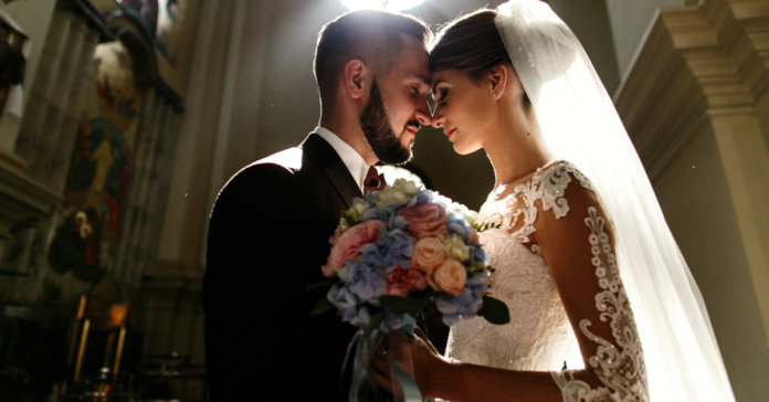 shutterstock_553775821 O casamento mais lindo que já vi!