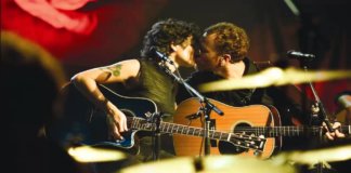 “A gente não faz amigos, reconhece-os” “A gente não faz amigos, reconhece-os”