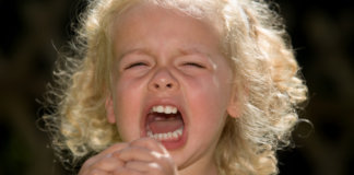 3 técnicas psicológicas para acalmar crianças nervosas