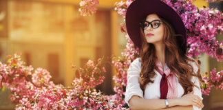 Mulheres decididas sempre encontram o seu poder. Mulheres decididas sempre encontram o seu poder.