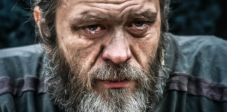 “Não me pergunte as razões, mas preciso chorar”, por Ita Portugal